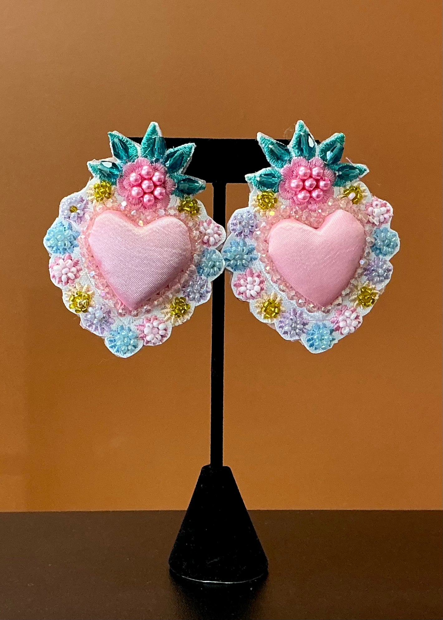 Corazón Durmiente Earrings - Pink
