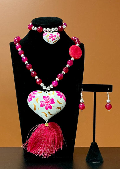 Corazón Pintado Necklace Set - Dark Pink