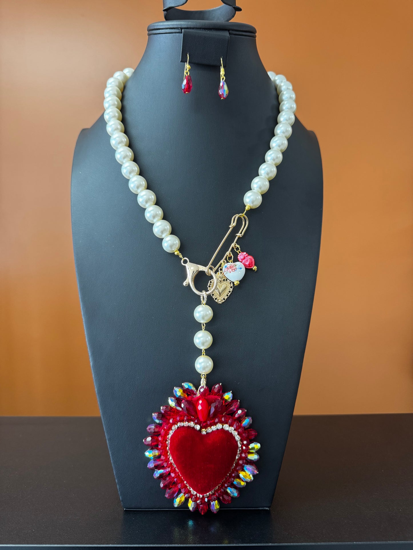 Amor Eterno Necklace