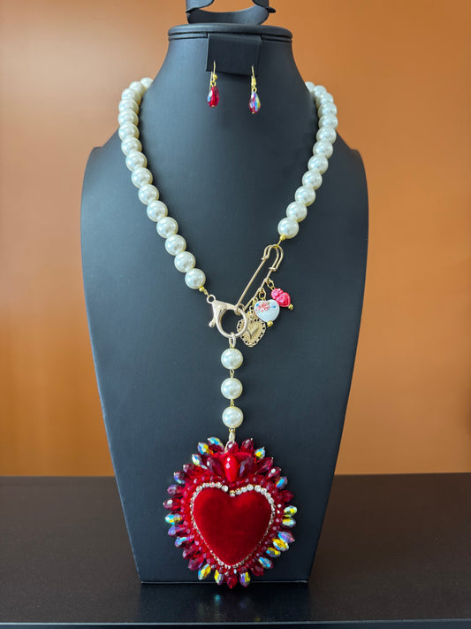Amor Eterno Necklace