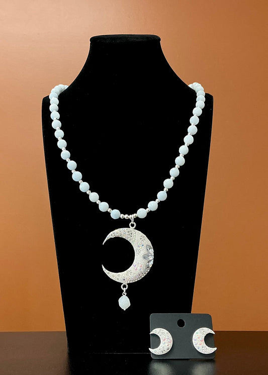 Luna Statement & Earrings - White