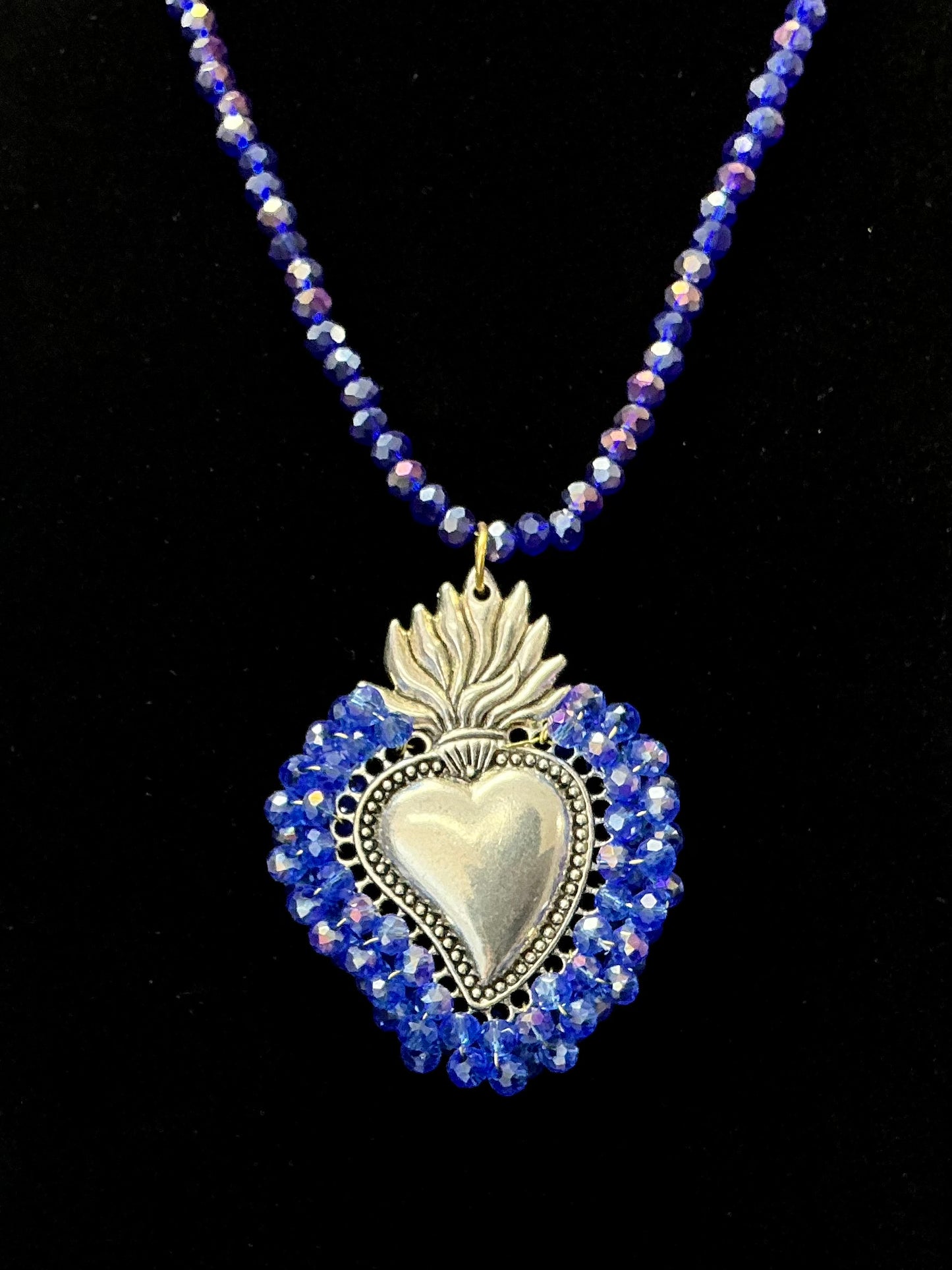 Corazón Sagrado Necklace - Blue