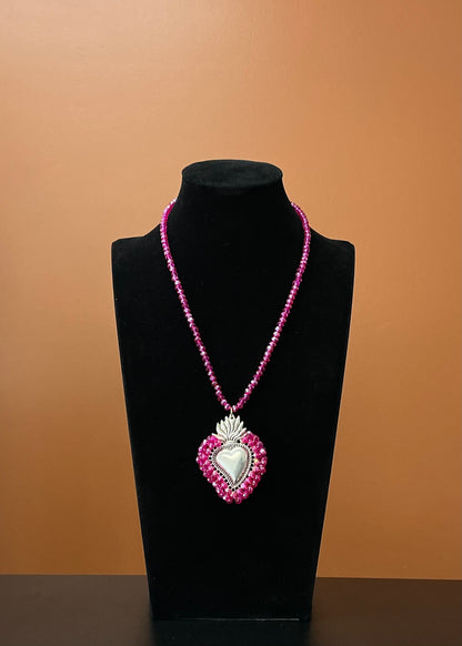 Corazón Sagrado Necklace - Pink