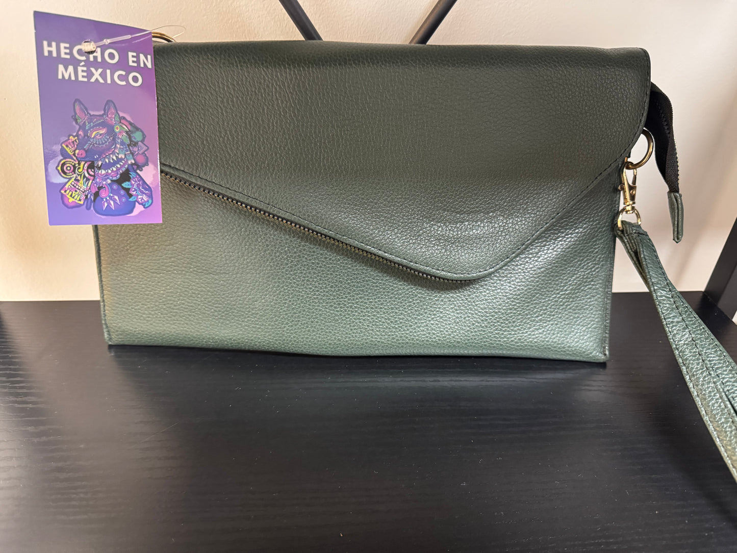 Leather Artesanal – Envelope Clutch - Green