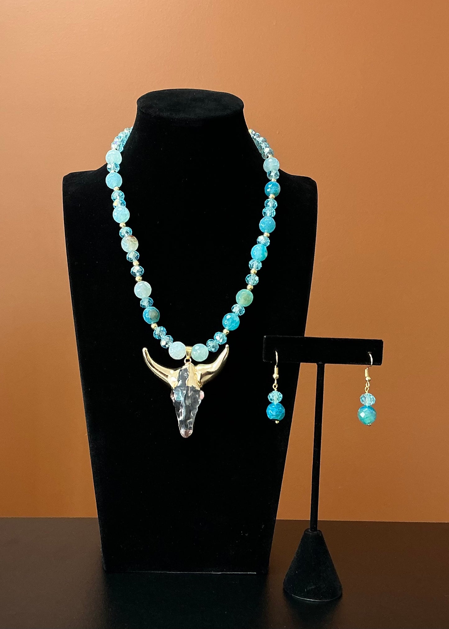 Golden Bull Necklace & Earring Set - Blue