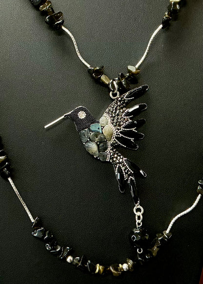Hummingbird Necklace & Earring Set - Black