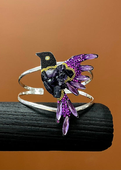 Pebbled Hummingbird Bracelet