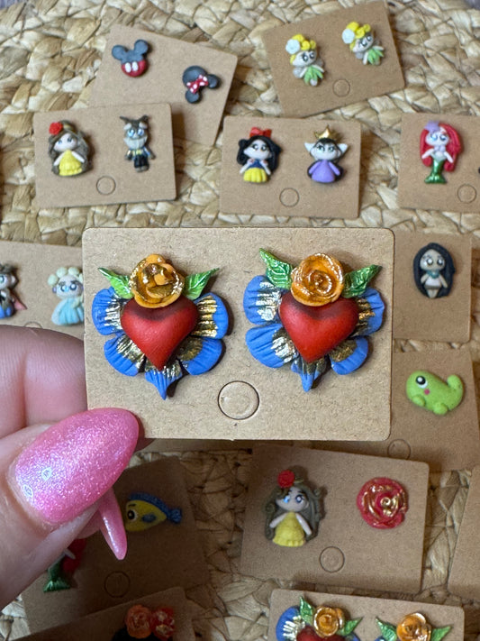 Sagrado Corazón Stud Earrings