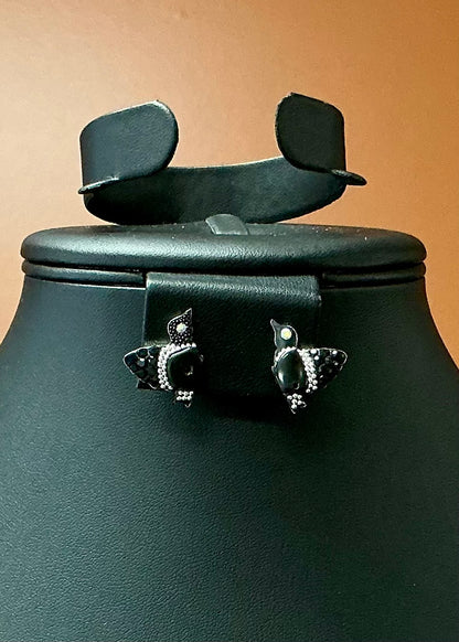 Hummingbird Necklace & Earring Set - Black