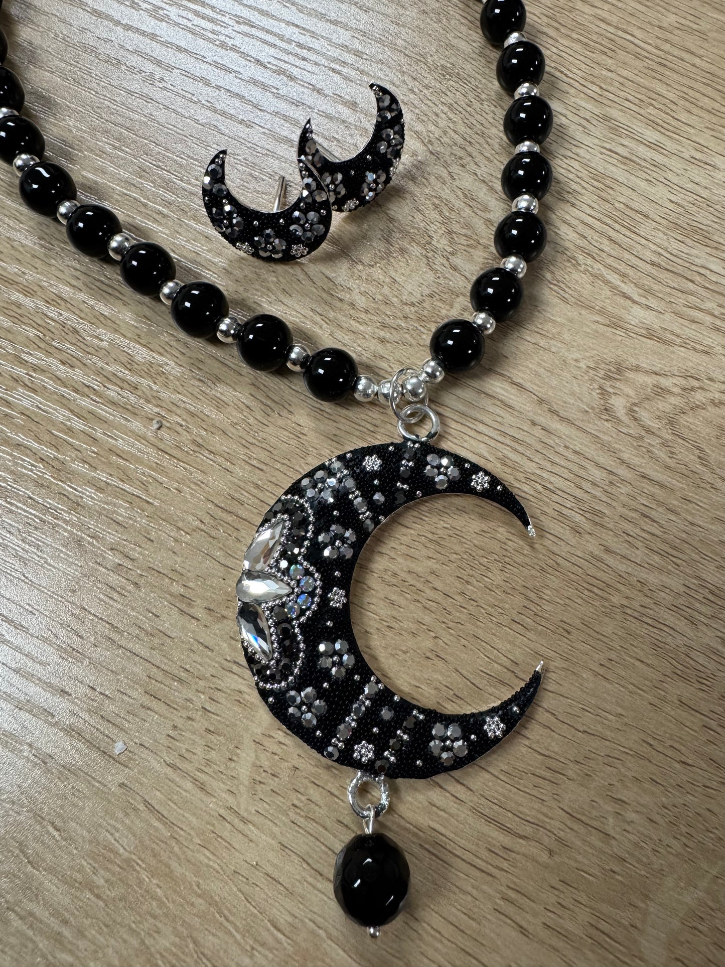 Luna Statement Necklace & Earrings - Onyx