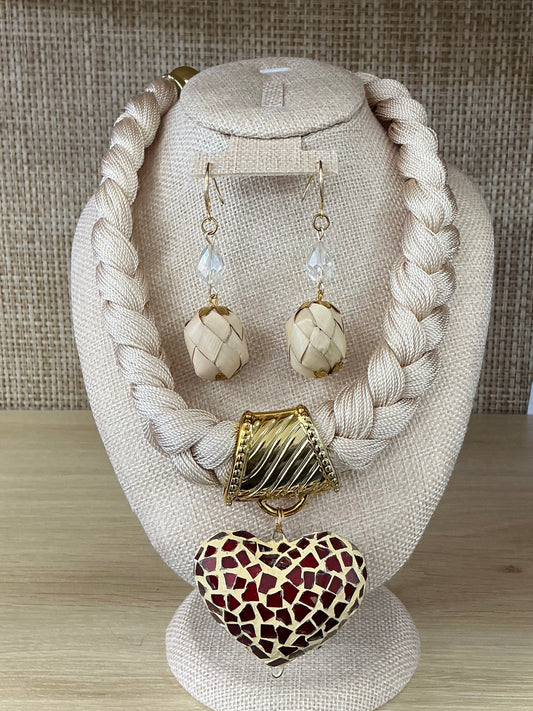 Corazón Mosaico Statement Necklace & Earrings Set