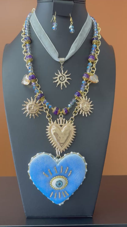 Corazon y Ojo Necklace Set - Light Blue